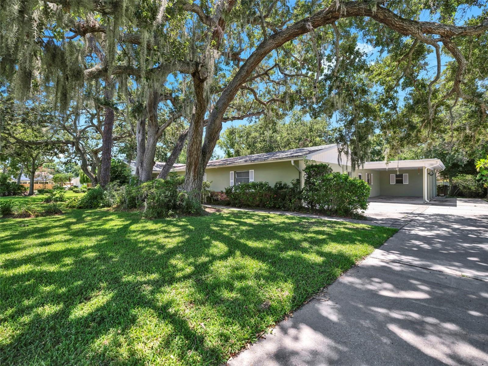 Image 4 of 34 For 58 Arnoni Drive