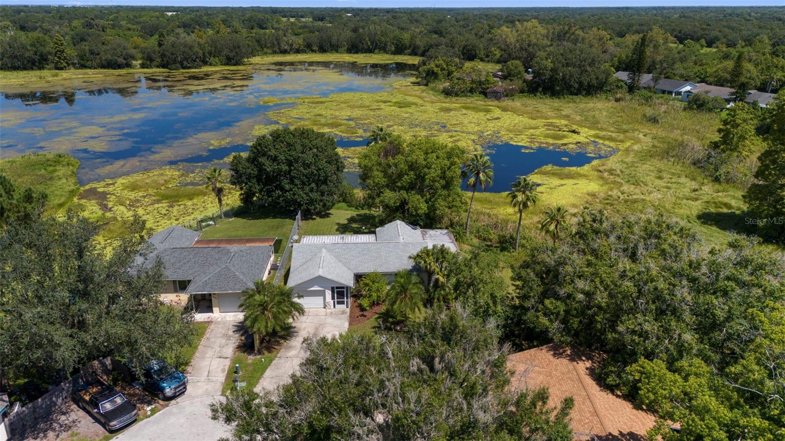 Image 34 of 41 For 1002 Waterview Point