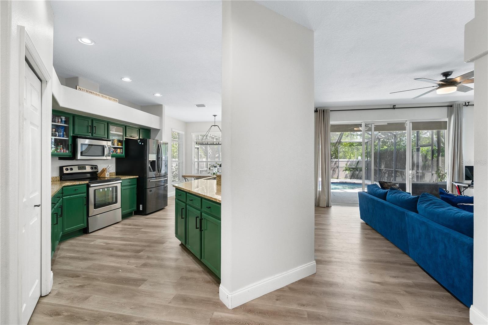Image 10 of 52 For 2298 Hannah Way N