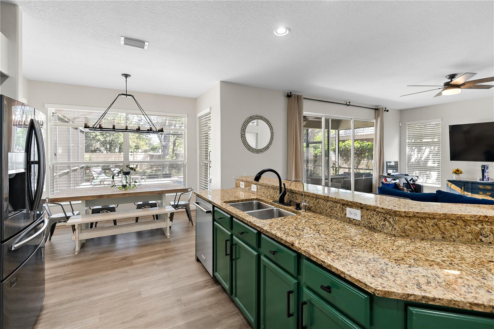 Image 13 of 52 For 2298 Hannah Way N