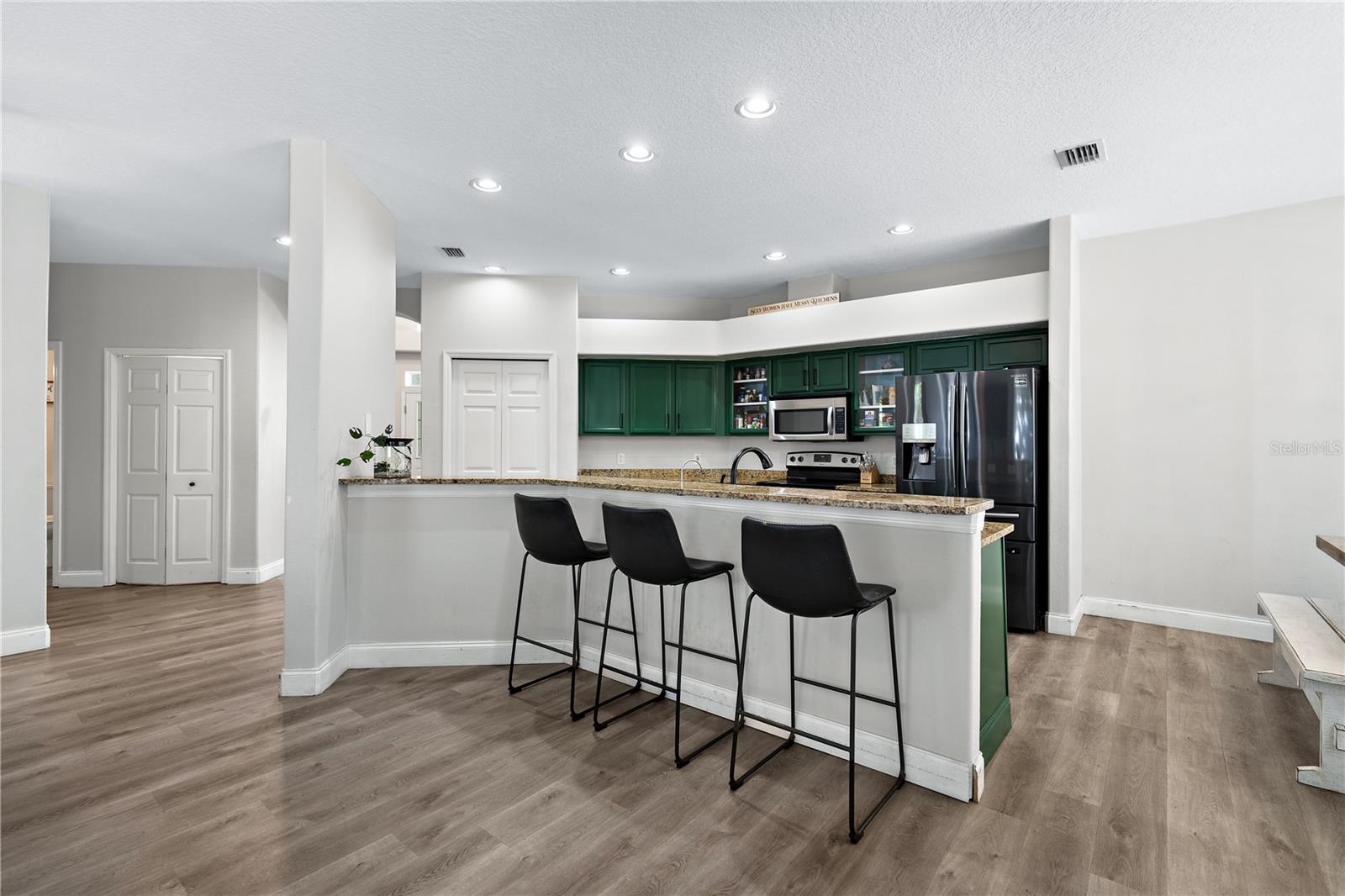 Image 14 of 52 For 2298 Hannah Way N
