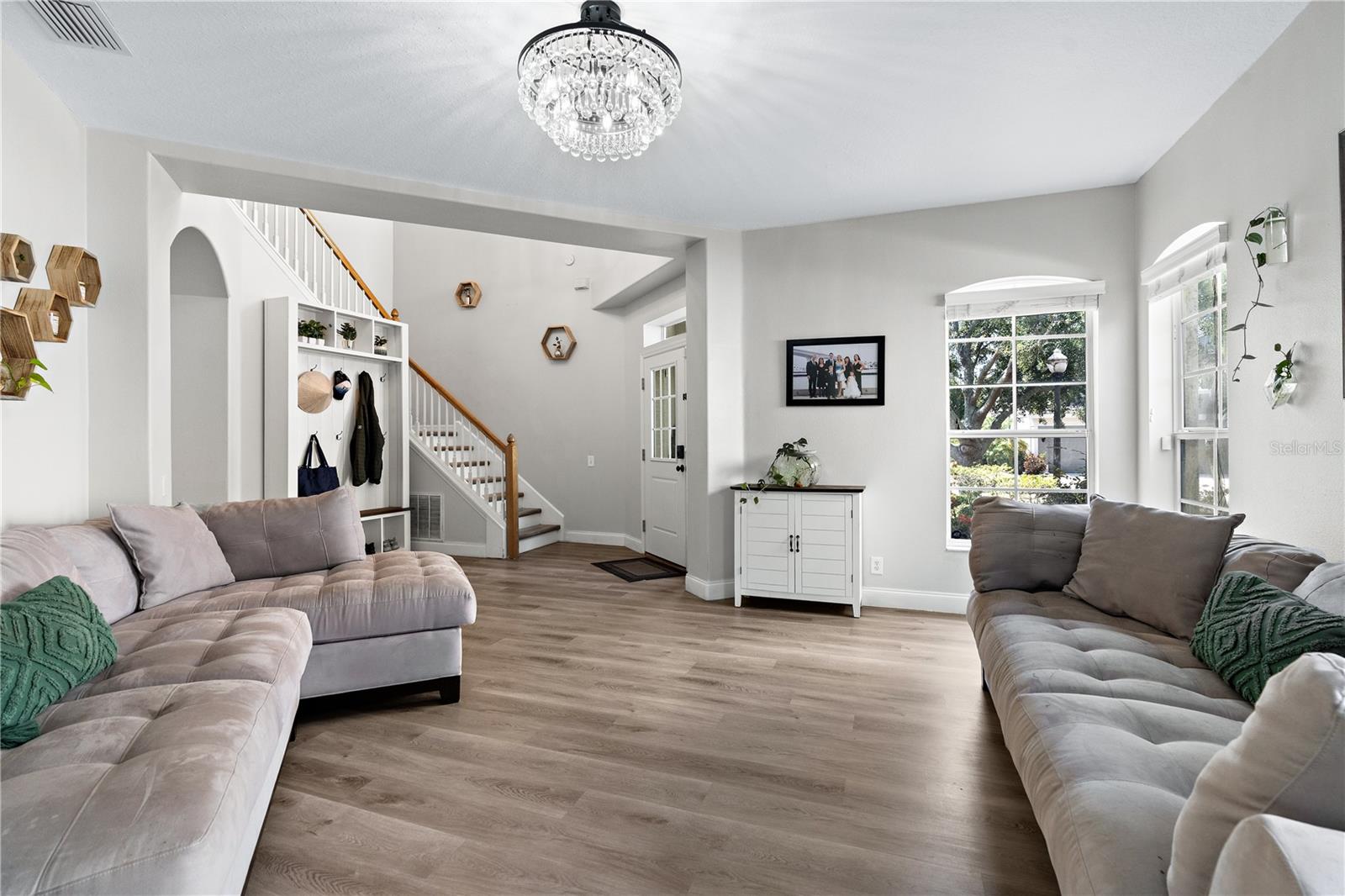 Image 20 of 52 For 2298 Hannah Way N