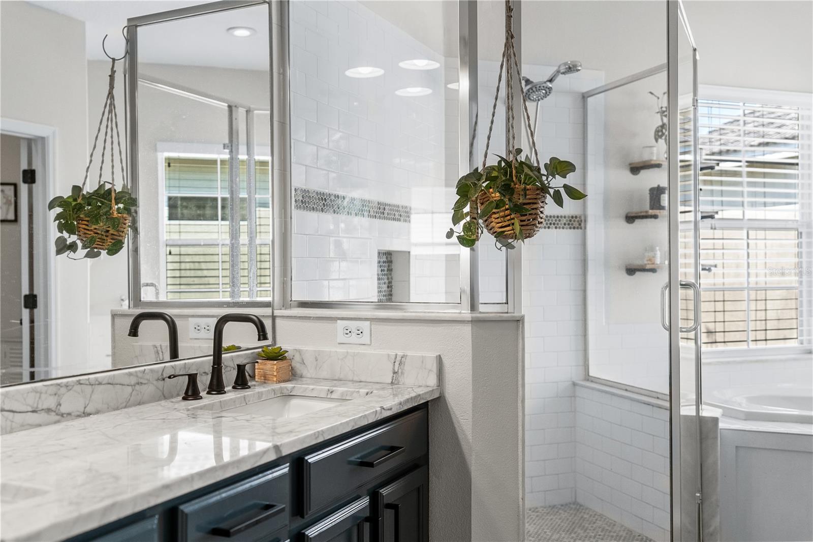 Image 33 of 52 For 2298 Hannah Way N