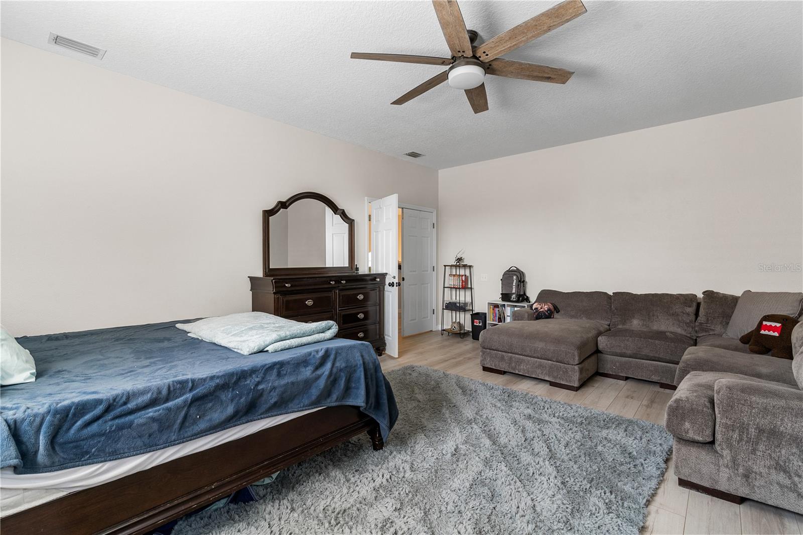 Image 40 of 52 For 2298 Hannah Way N