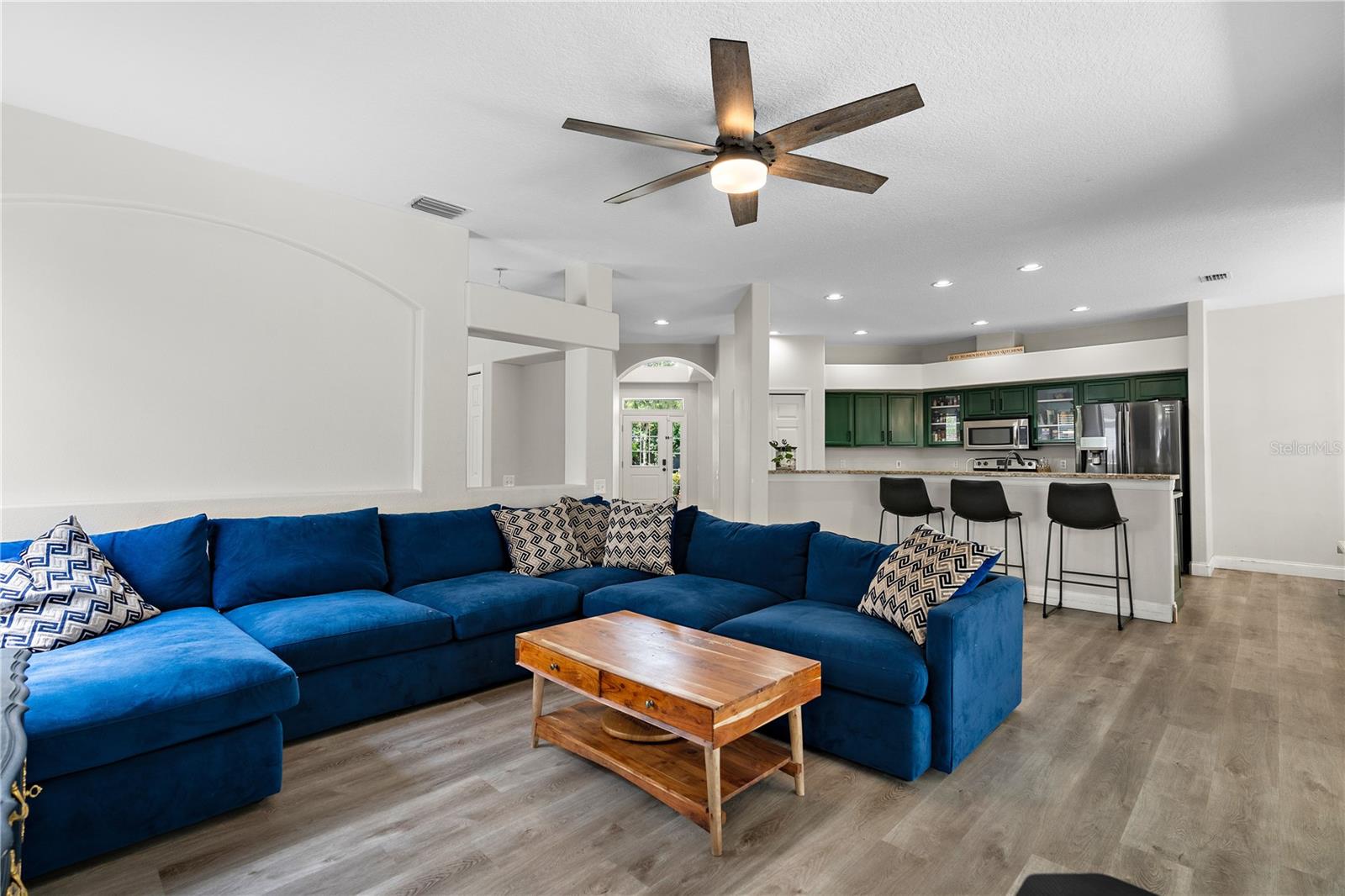 Image 6 of 52 For 2298 Hannah Way N