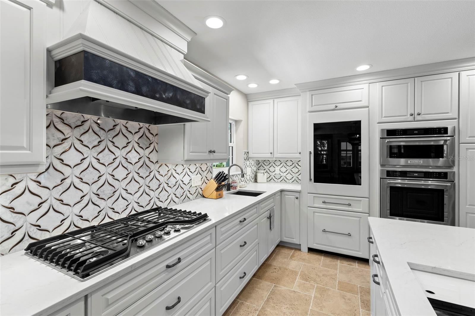 Image 14 of 59 For 4810 San Miguel Street