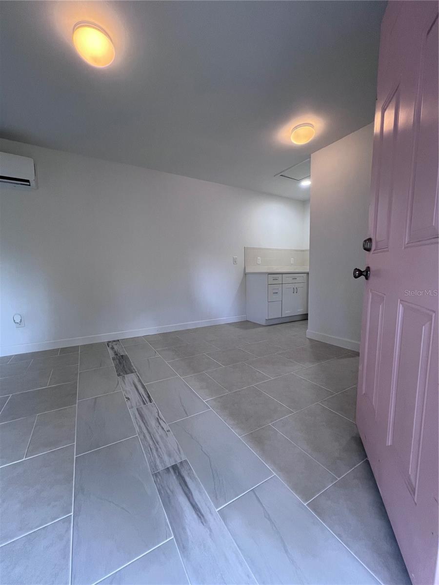 Image 2 of 12 For 118 Sligh Avenue A