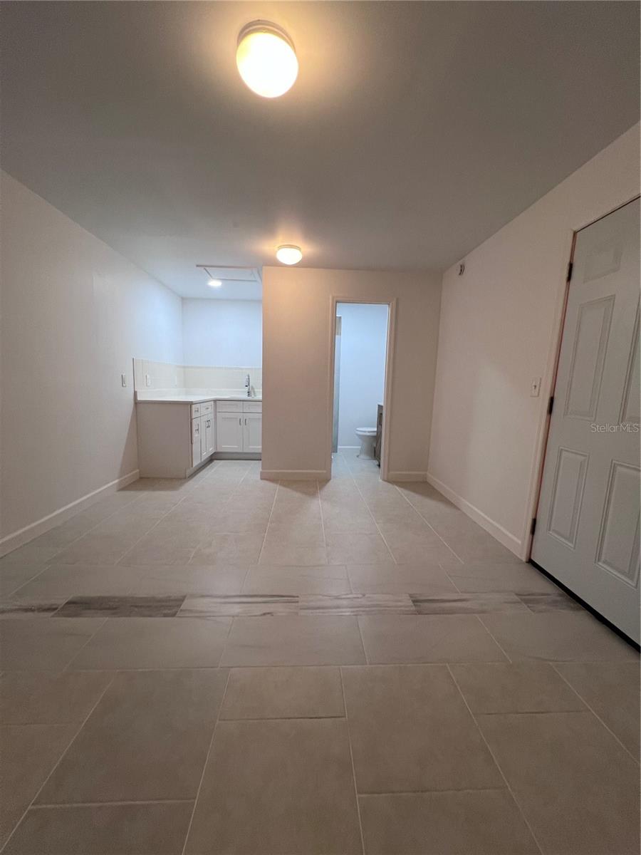 Image 3 of 12 For 118 Sligh Avenue A