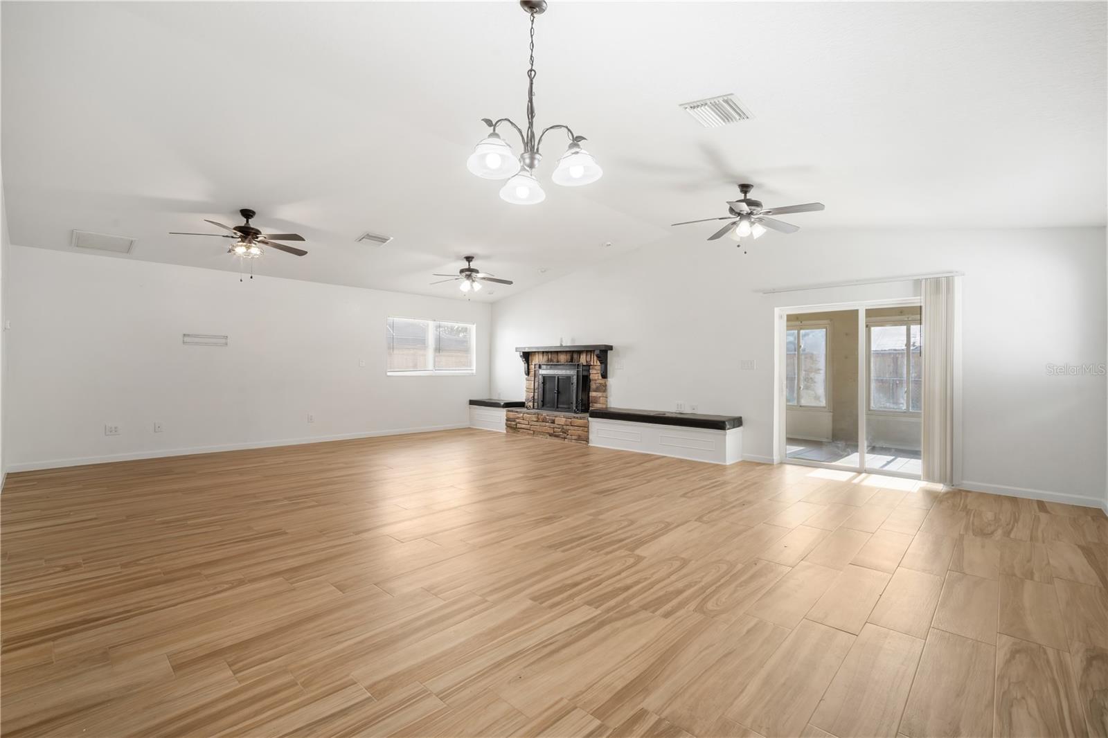 Image 10 of 21 For 6217 Flamingo Drive