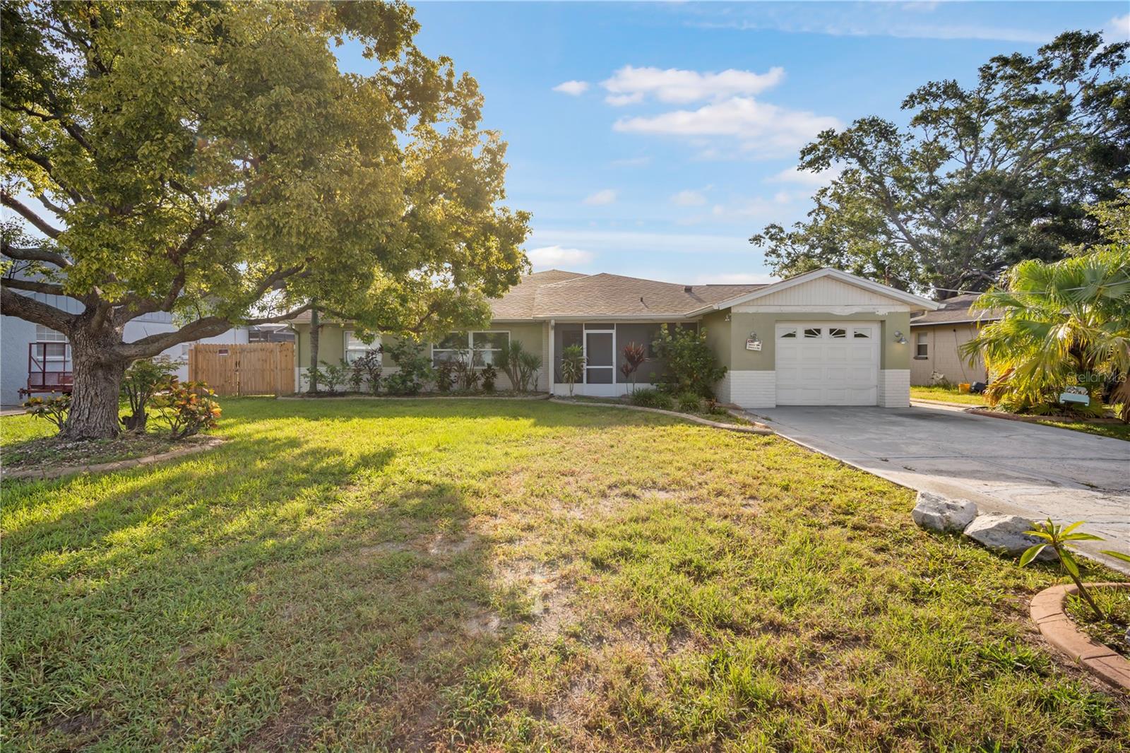 Image 2 of 21 For 6217 Flamingo Drive