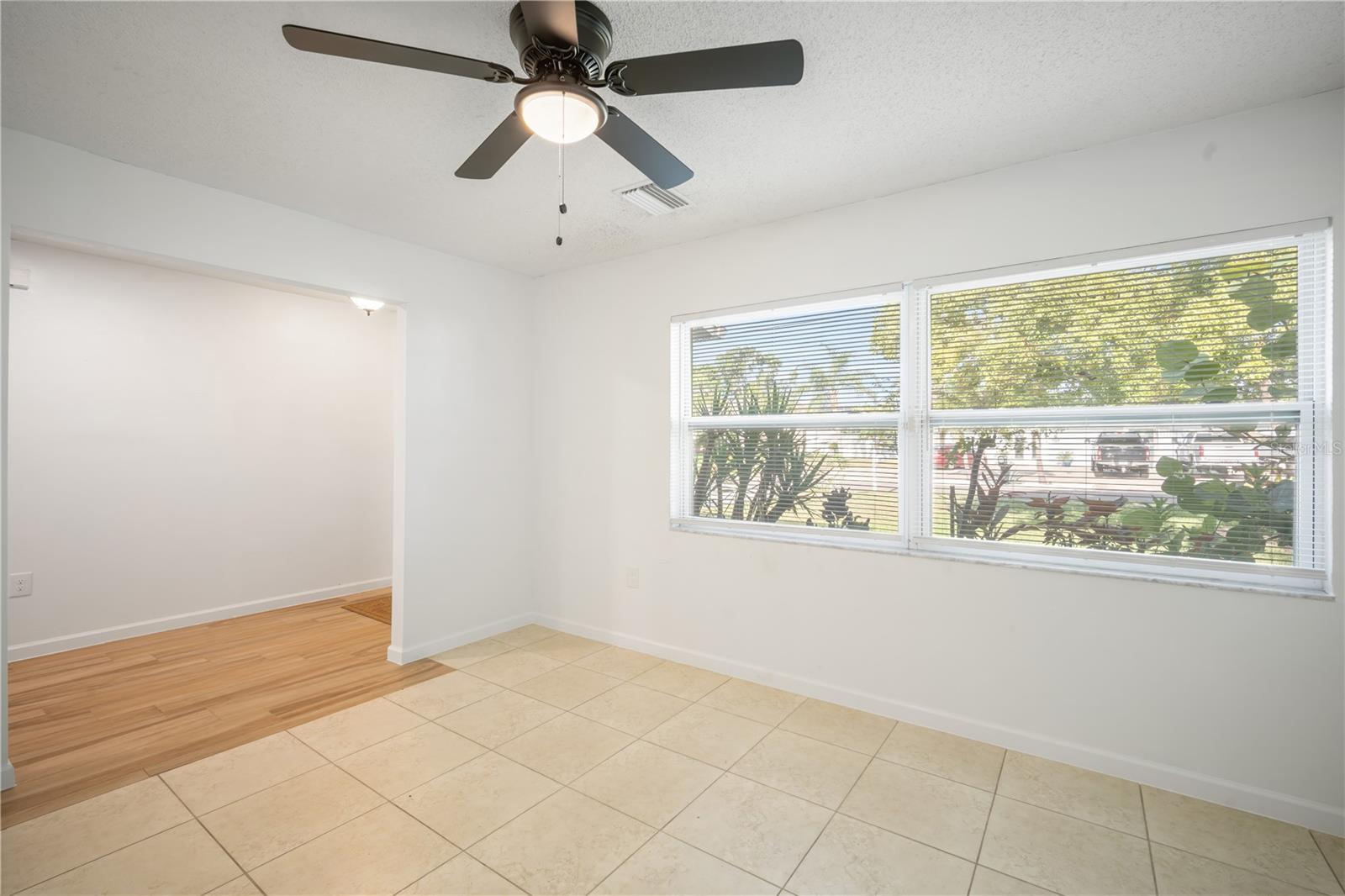 Image 4 of 21 For 6217 Flamingo Drive
