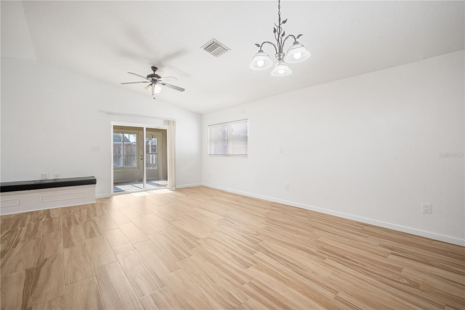 Image 9 of 21 For 6217 Flamingo Drive