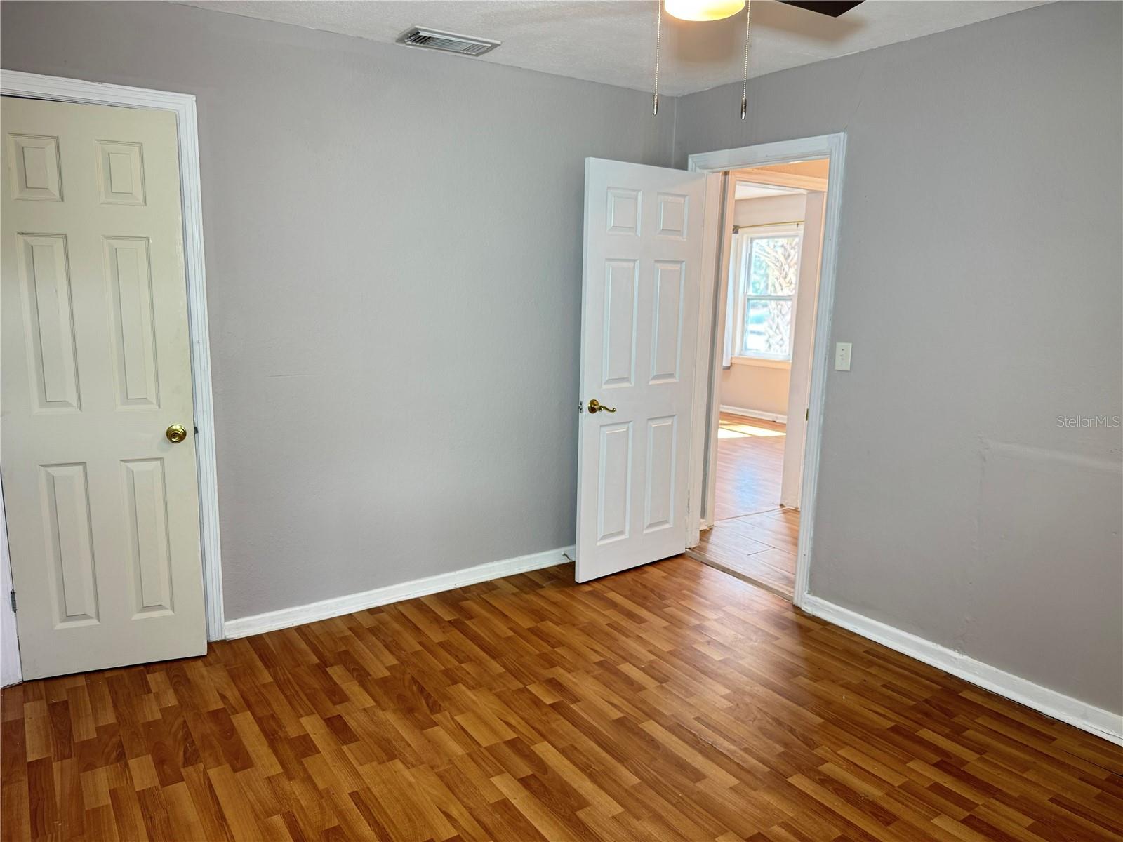 Image 7 of 9 For 1009 Druid Road E