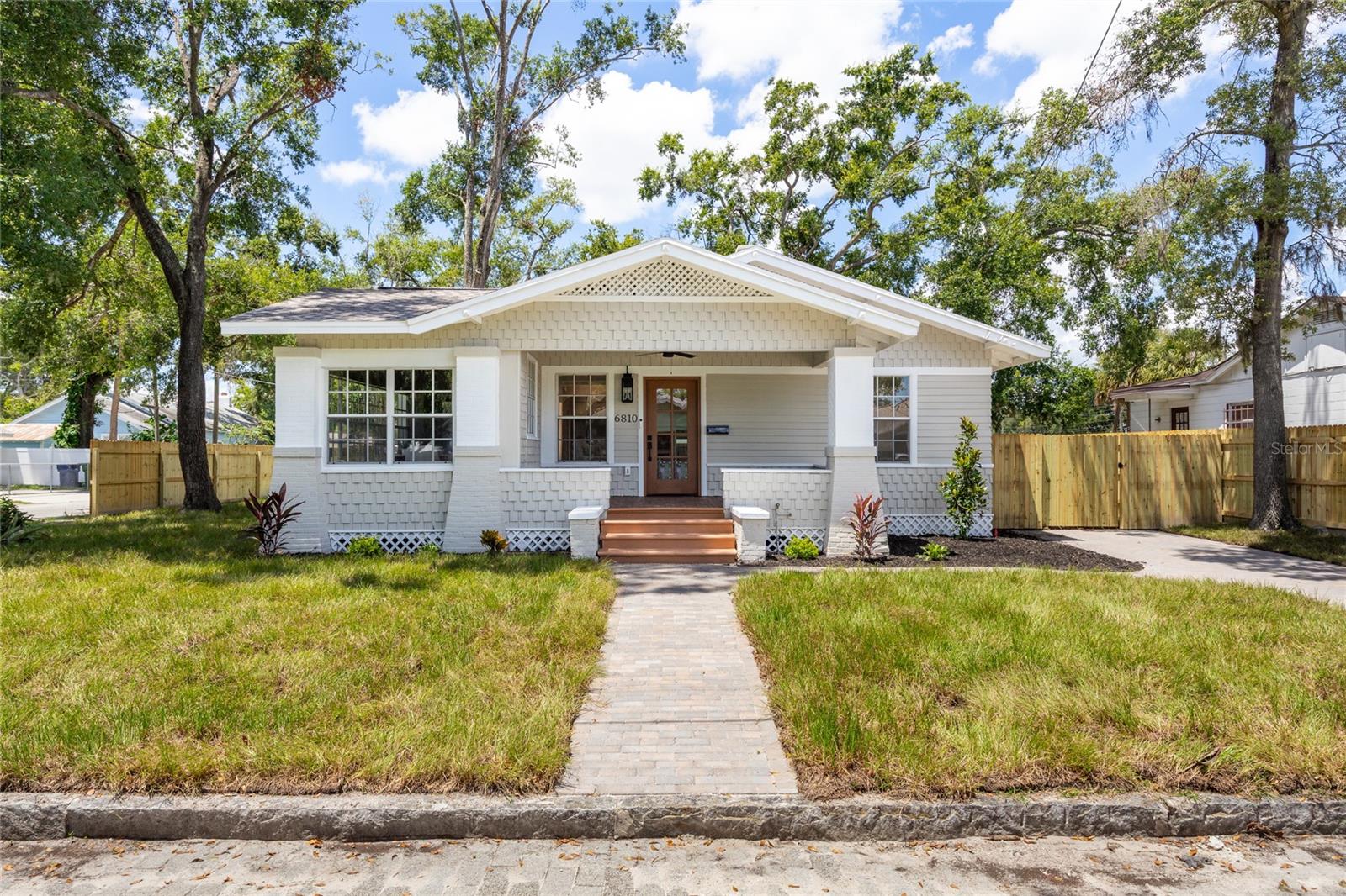 Details for 6810 Branch Avenue, TAMPA, FL 33604