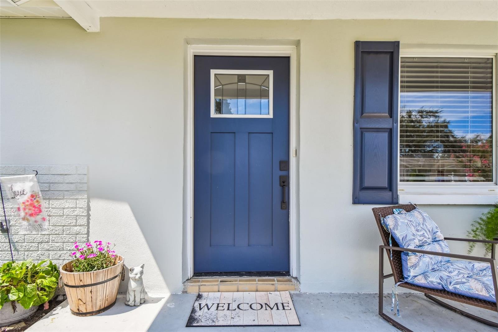 Listing photo id 2 for 6743 Knightsbridge Drive