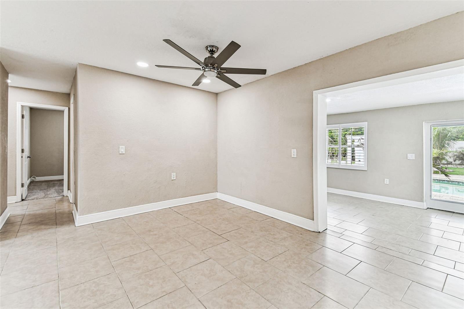 Image 13 of 66 For 2580 Granada Circle W