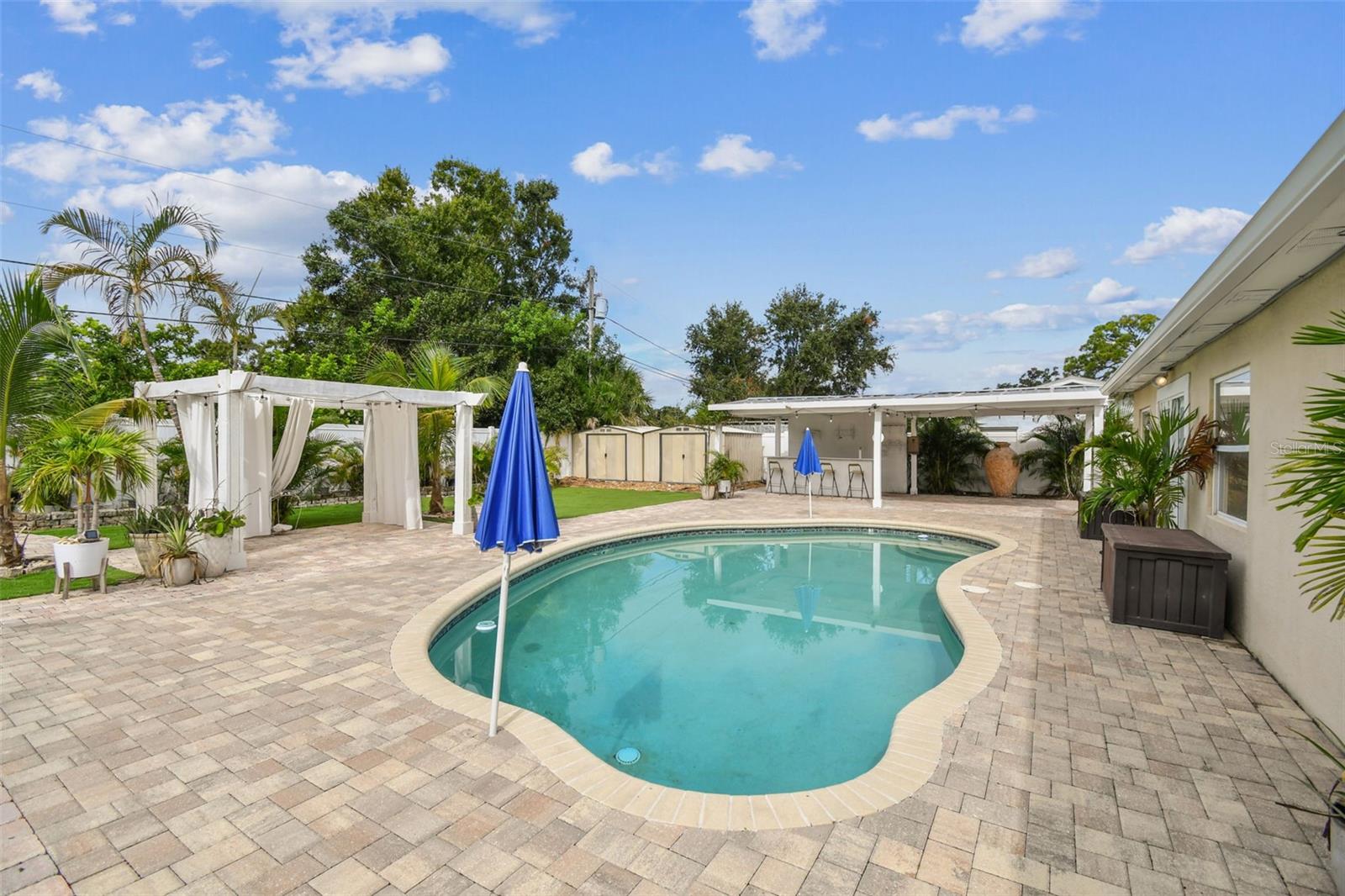 Image 2 of 66 For 2580 Granada Circle W