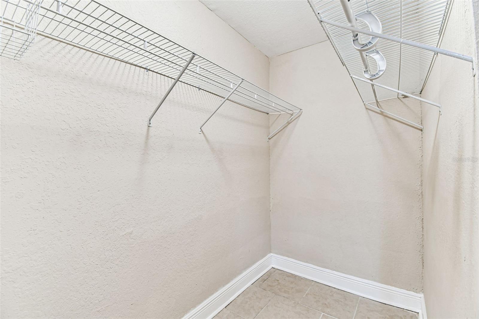 Image 23 of 66 For 2580 Granada Circle W