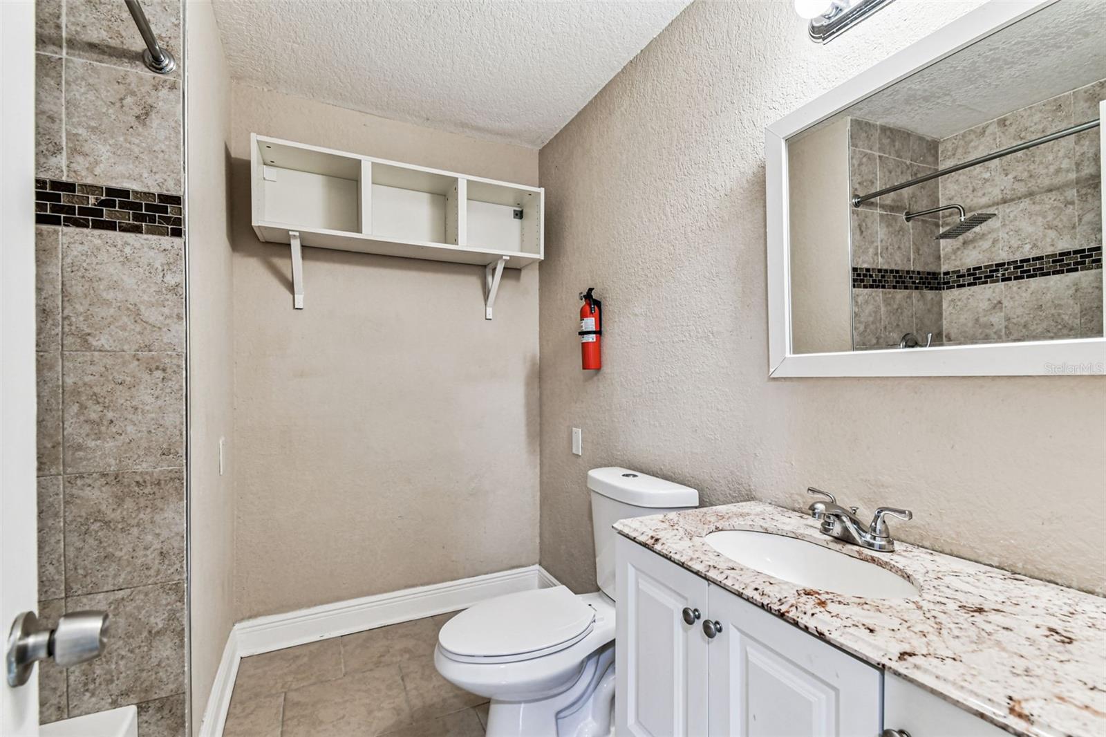 Image 32 of 66 For 2580 Granada Circle W