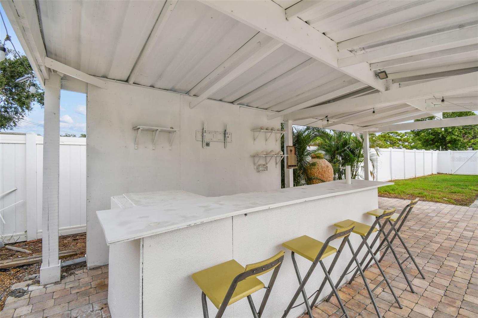 Image 41 of 66 For 2580 Granada Circle W