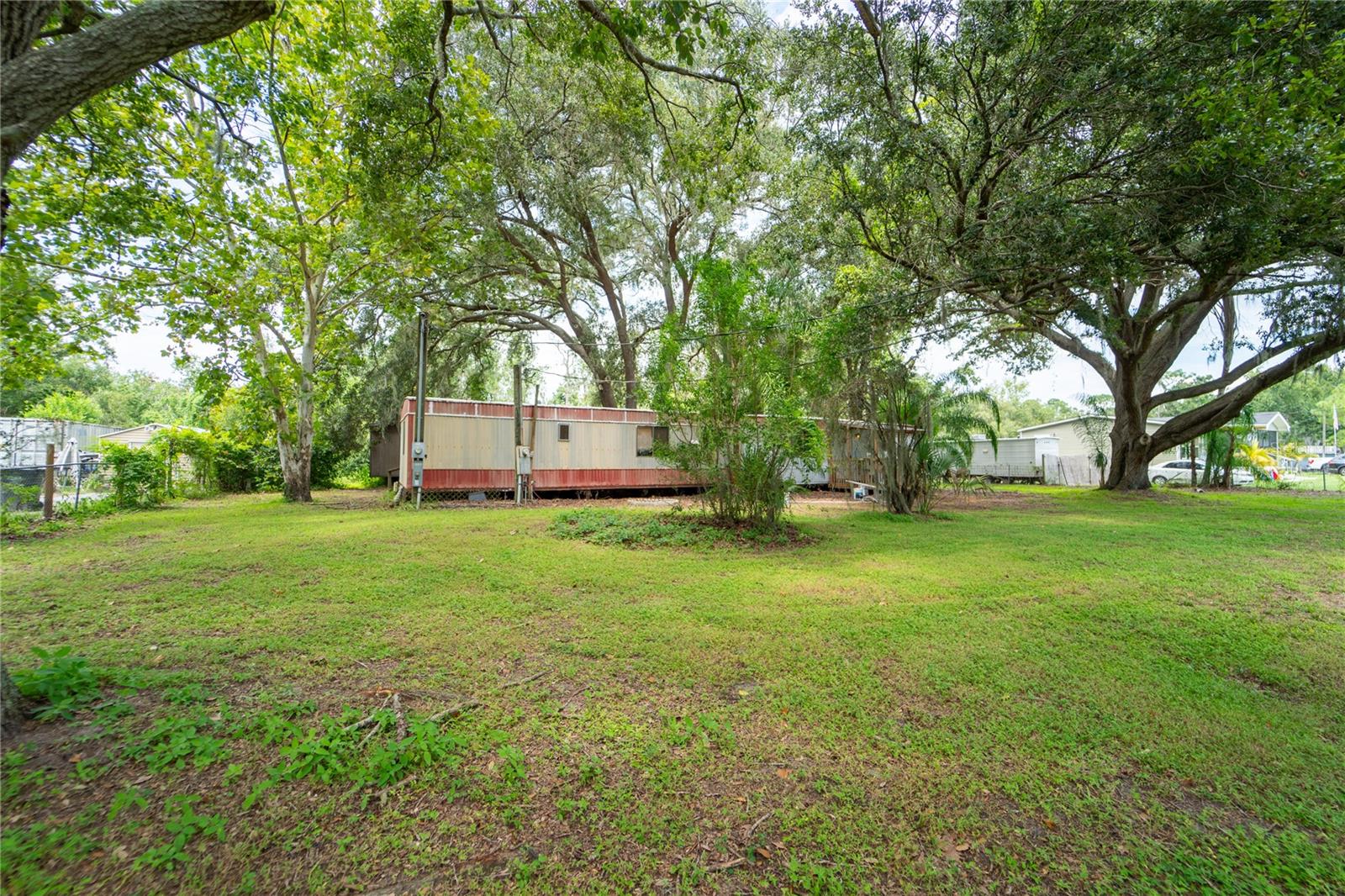 Image 17 of 19 For 12103 Dagwood Way