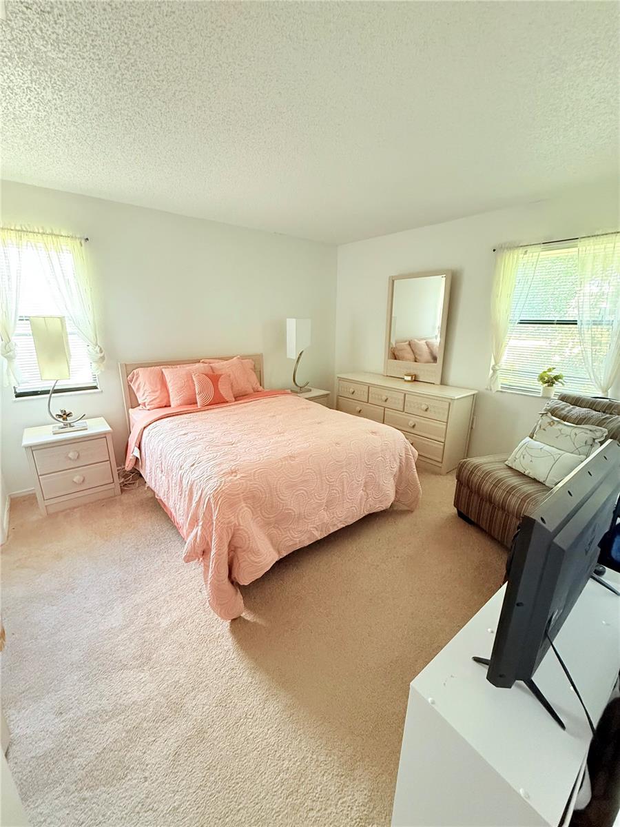 Image 12 of 26 For 3001 58th Avenue S 1002