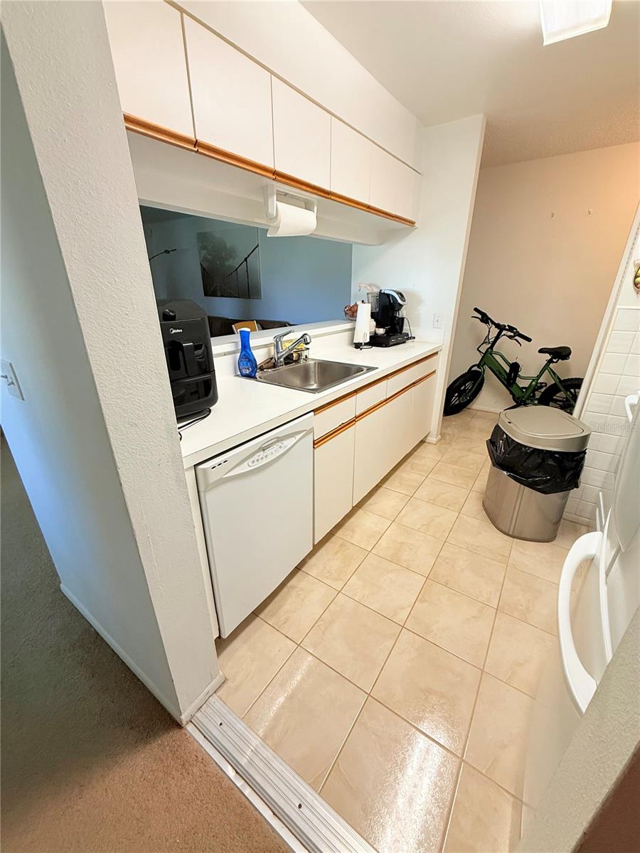 Image 5 of 26 For 3001 58th Avenue S 1002