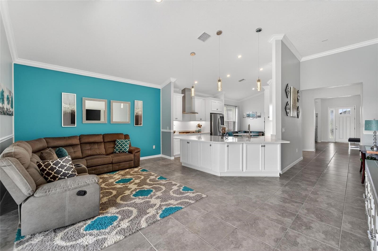 Image 12 of 41 For 5205 Los Robles Court