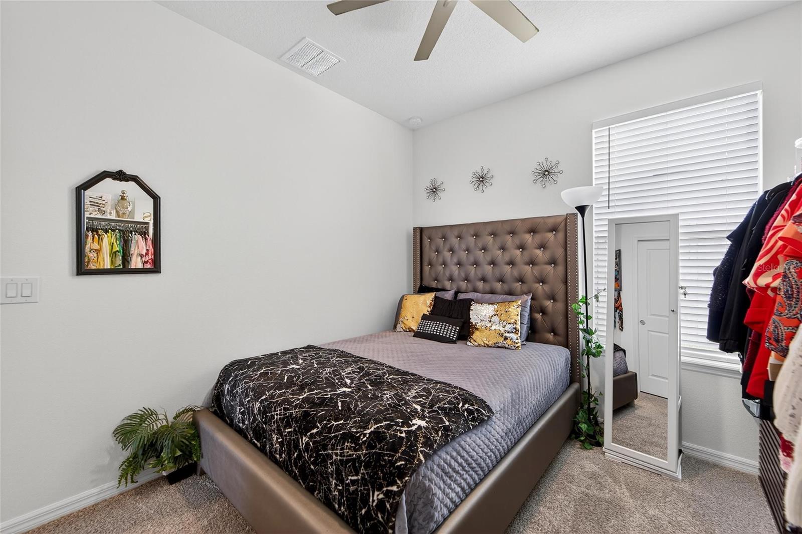 Image 23 of 41 For 5205 Los Robles Court