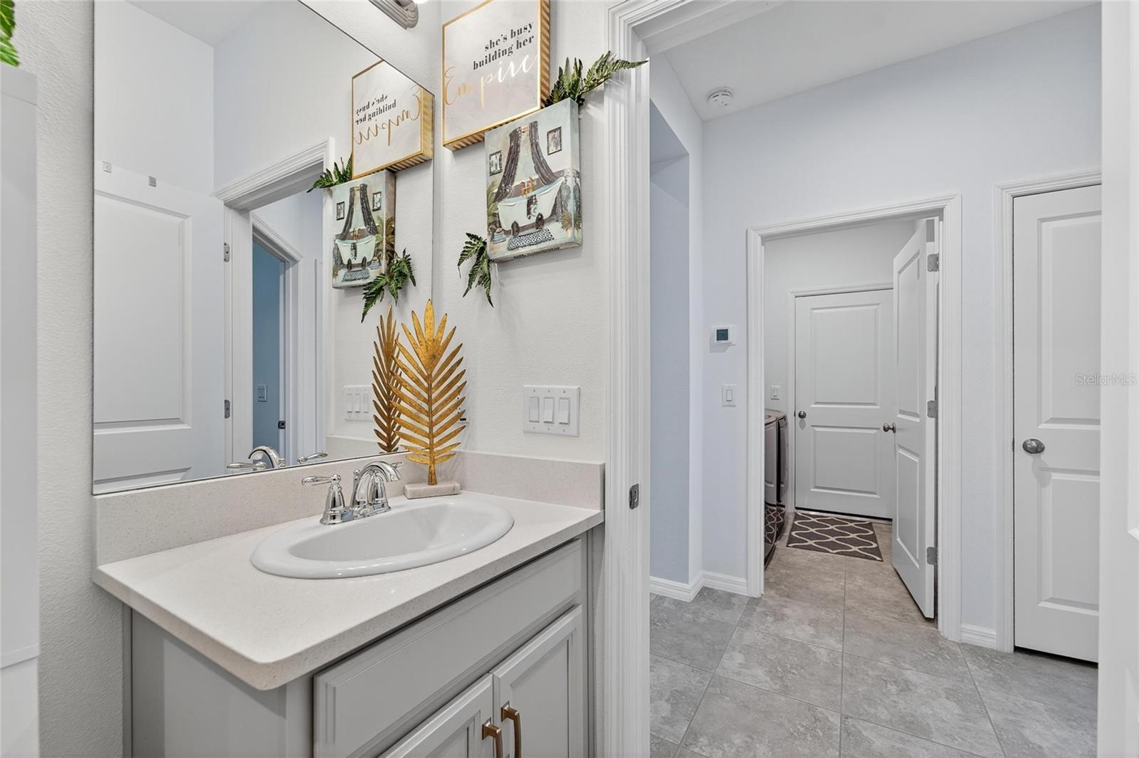 Image 25 of 41 For 5205 Los Robles Court
