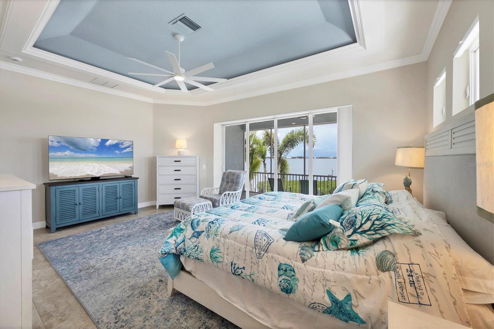 Image 31 of 87 For 4111 Beach Road