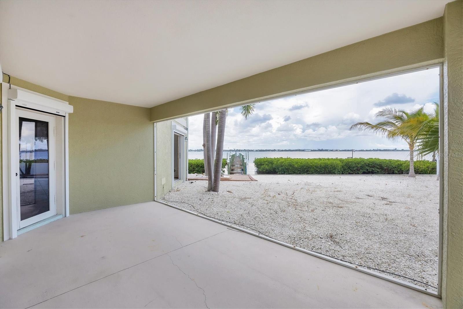 Image 55 of 87 For 4111 Beach Road