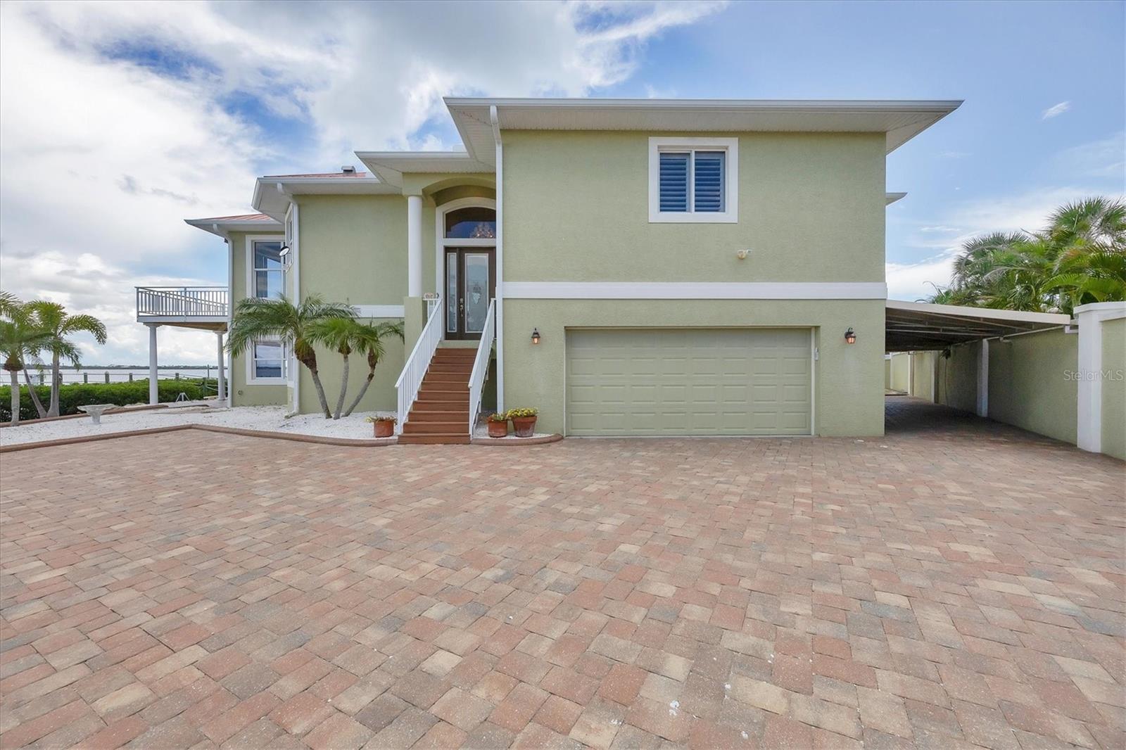 Image 6 of 87 For 4111 Beach Road