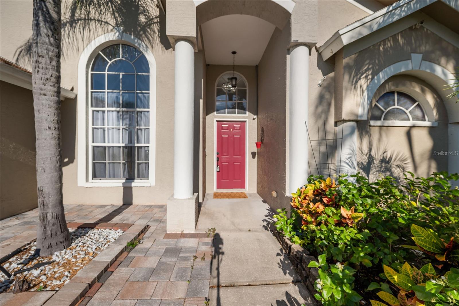 Image 5 of 52 For 10028 Oasis Palm Dr