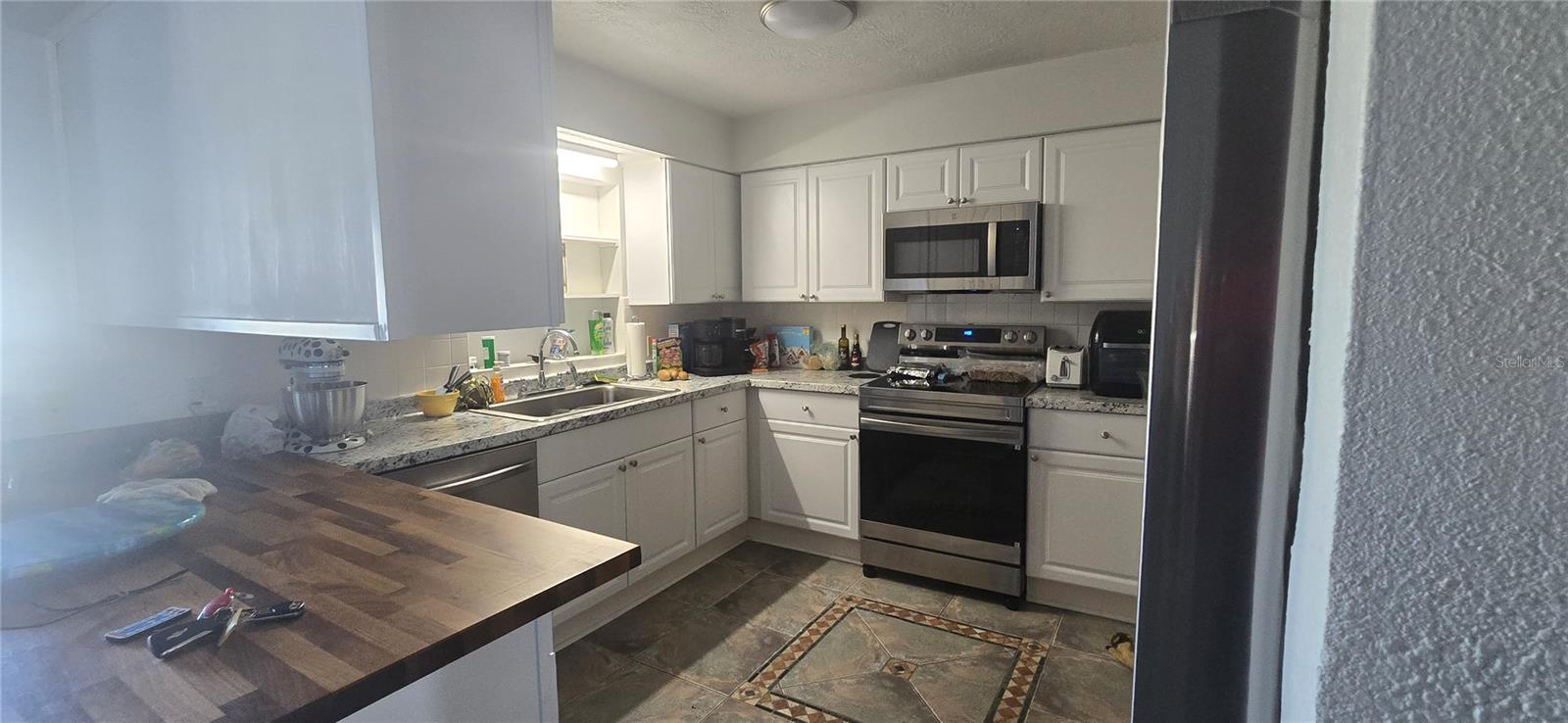 Image 4 of 7 For 5604 Essex Way