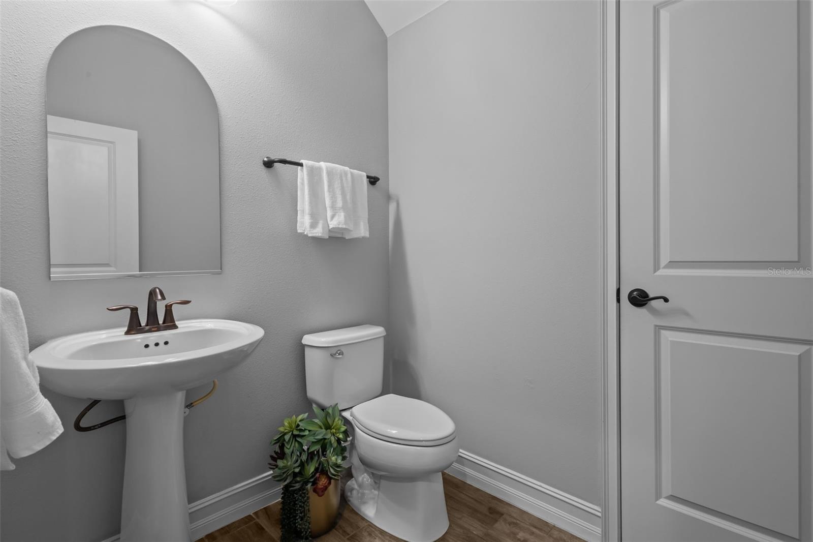 Image 10 of 50 For 33246 Azalea Ridge Drive