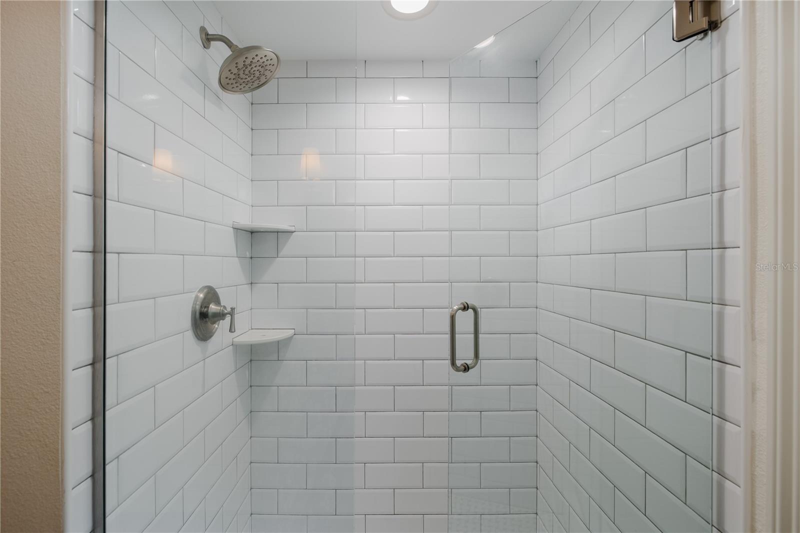 Image 17 of 77 For 3139 Hyde Park Drive