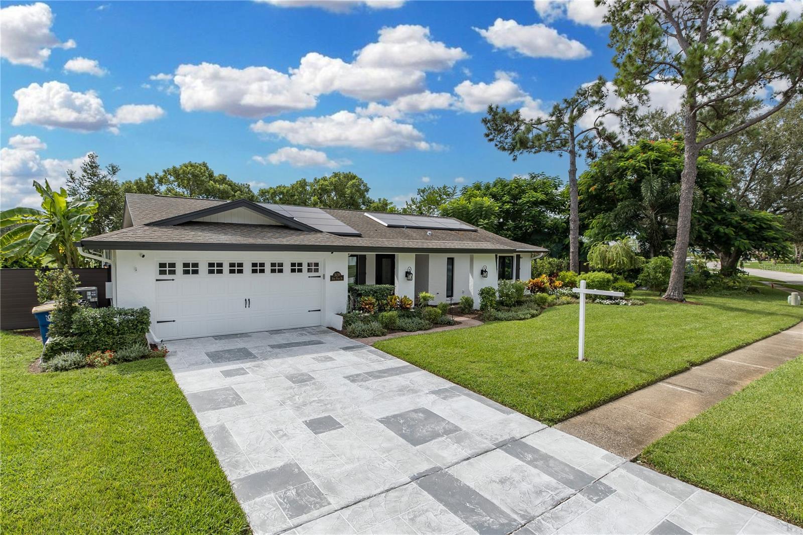 Image 3 of 77 For 3139 Hyde Park Drive