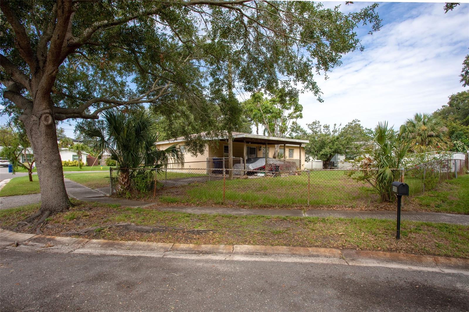 Image 8 of 33 For 2811 Pearl Avenue