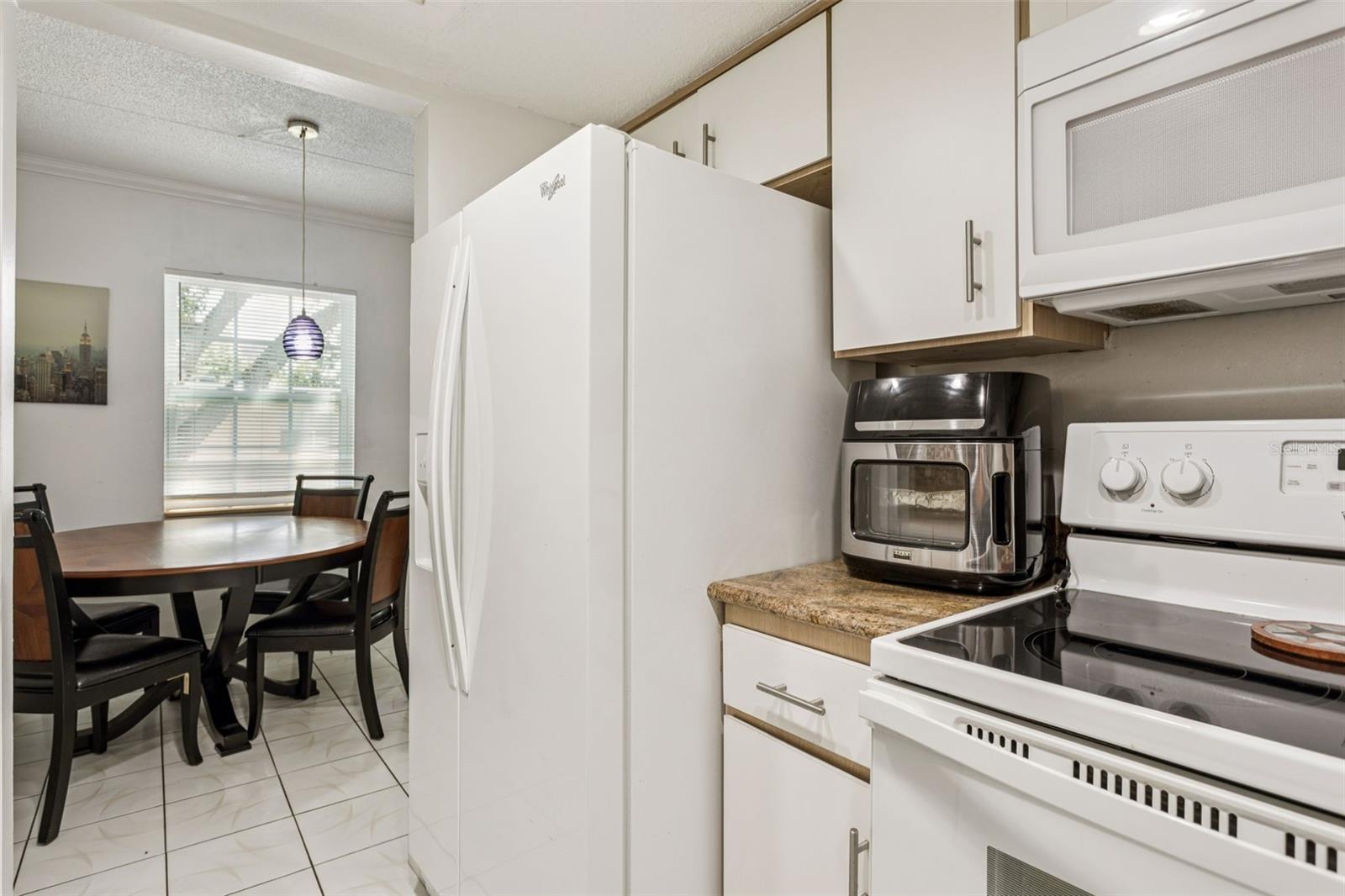 Image 14 of 25 For 4718 Christa Court 314