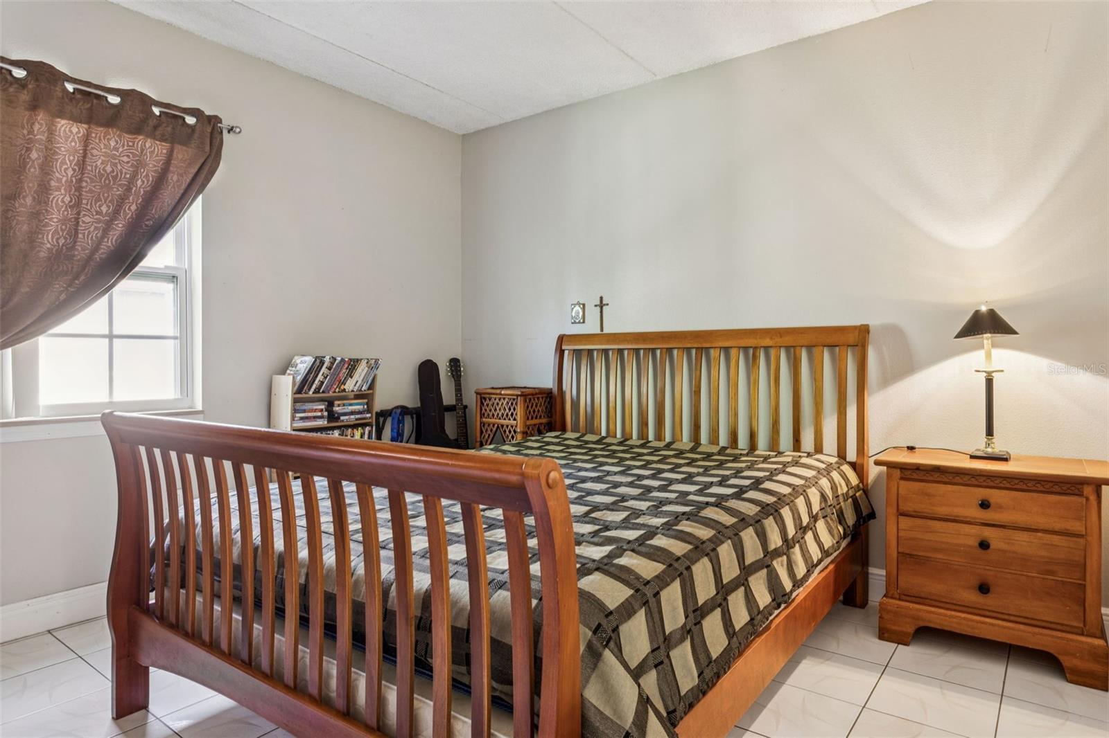 Image 15 of 25 For 4718 Christa Court 314