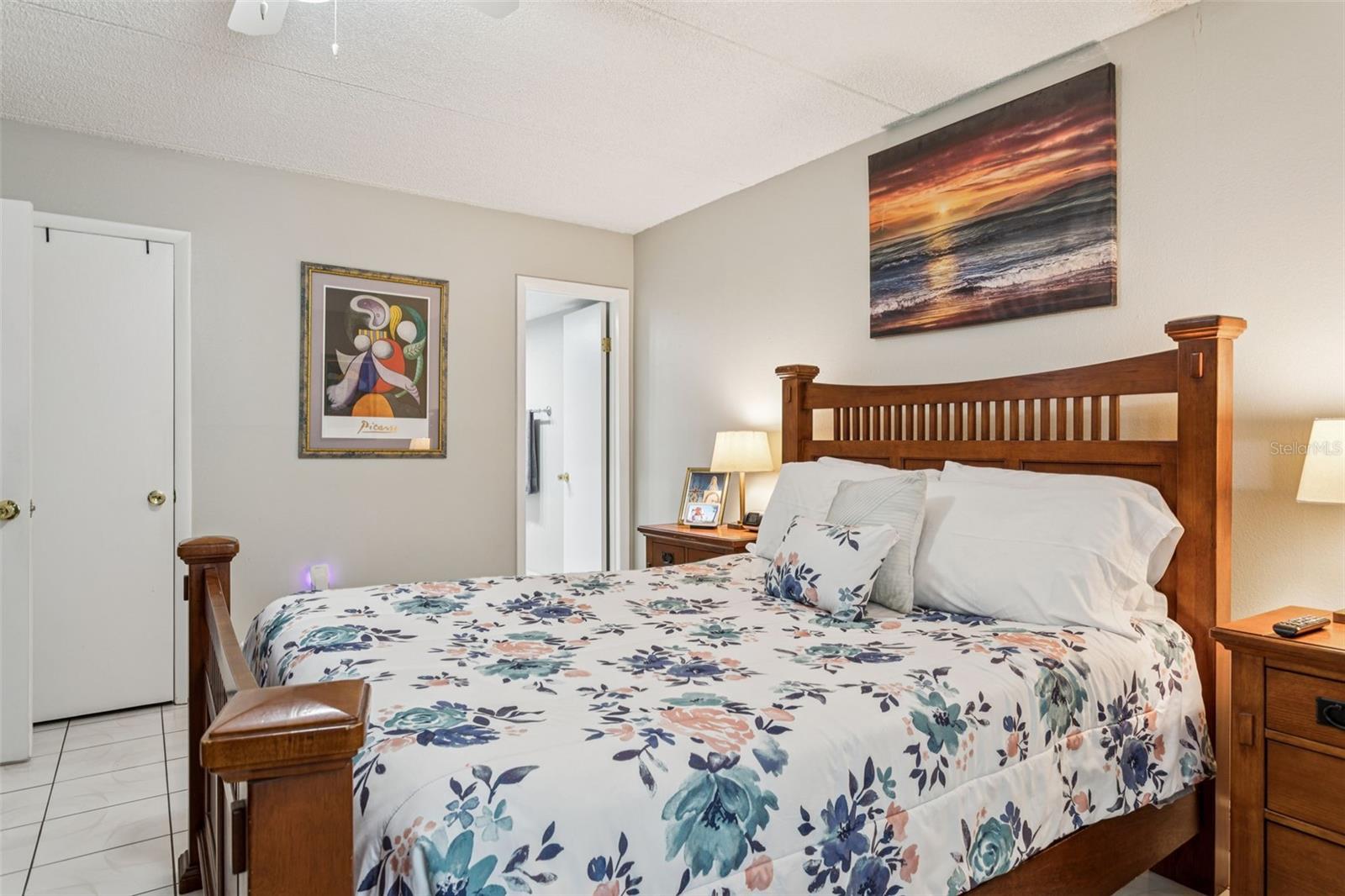 Image 19 of 25 For 4718 Christa Court 314