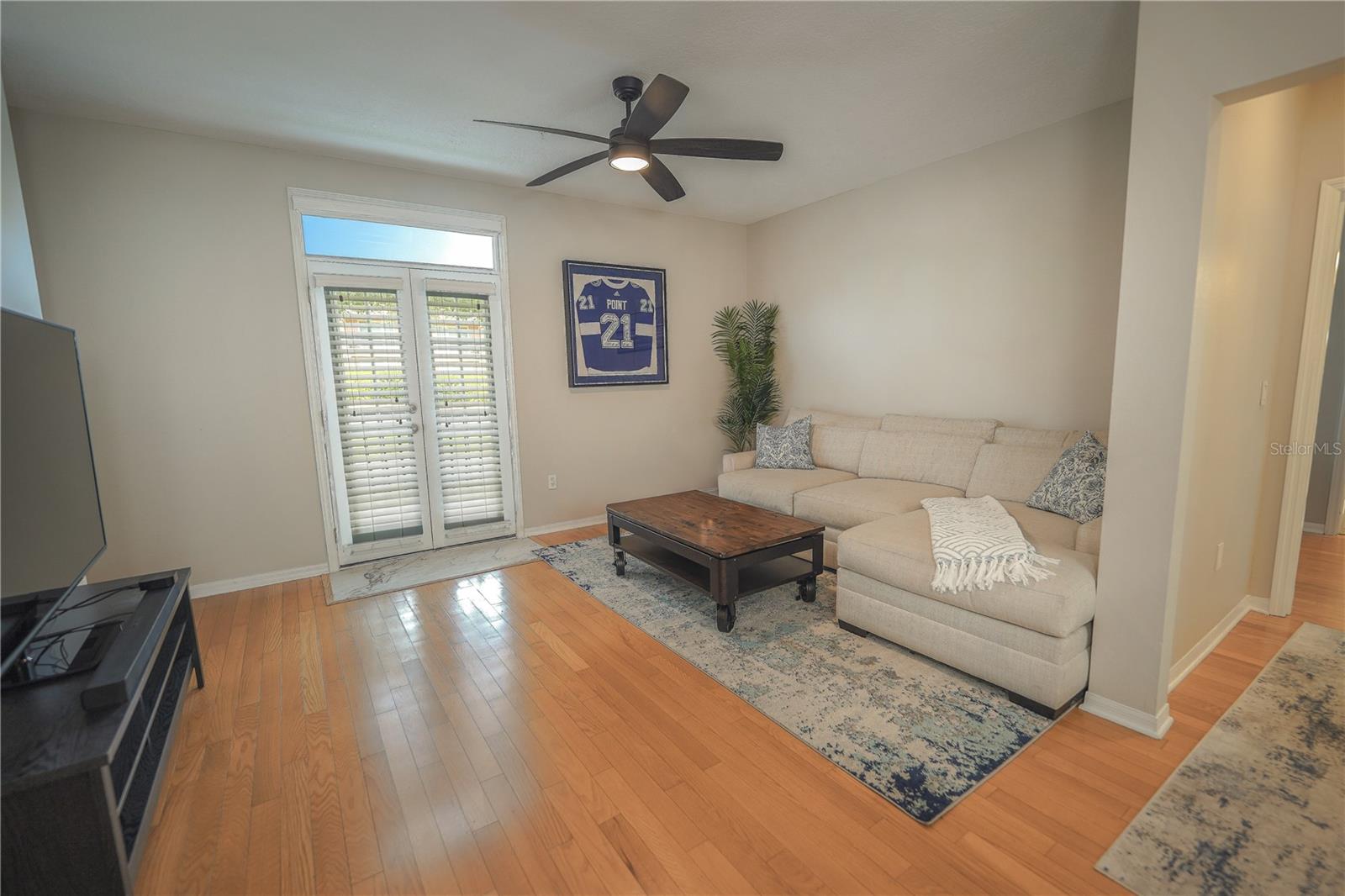 Image 9 of 45 For 501 Knights Run Avenue 5102