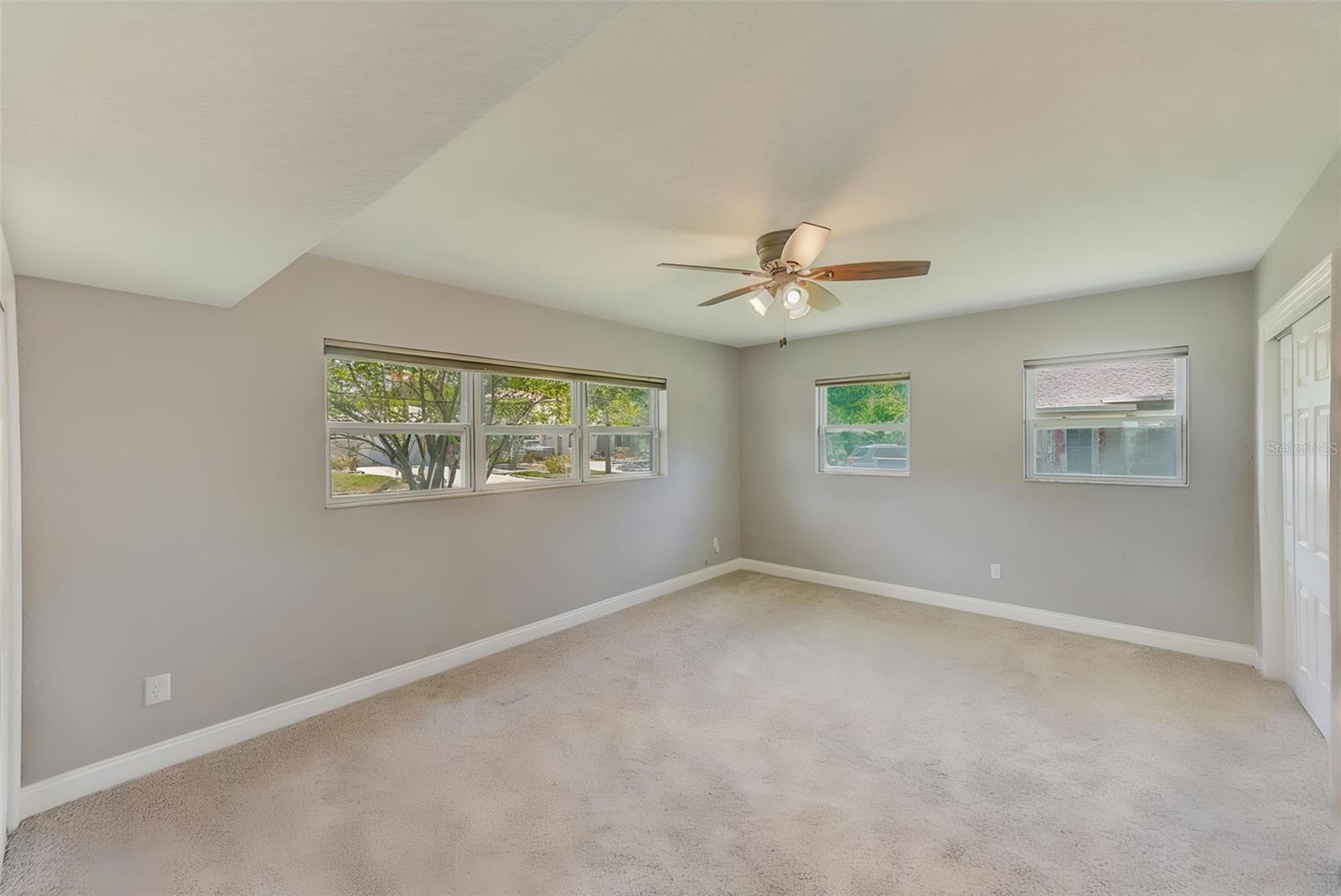 Image 10 of 30 For 808 Ewing Avenue