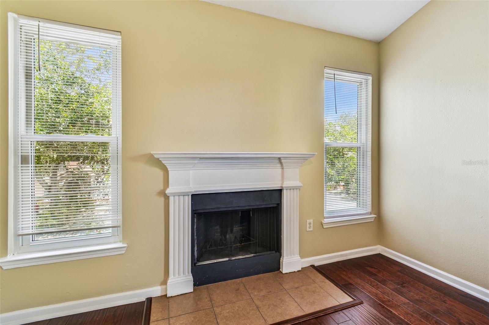 Listing photo id 13 for 10416 Villa View Circle