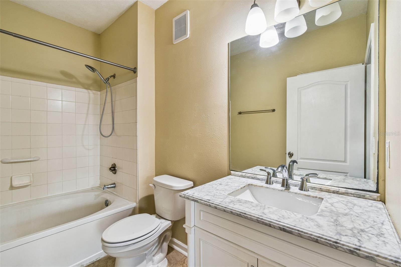 Listing photo id 32 for 10416 Villa View Circle