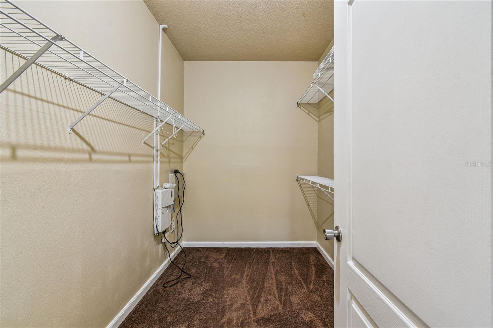 Listing photo id 35 for 10416 Villa View Circle