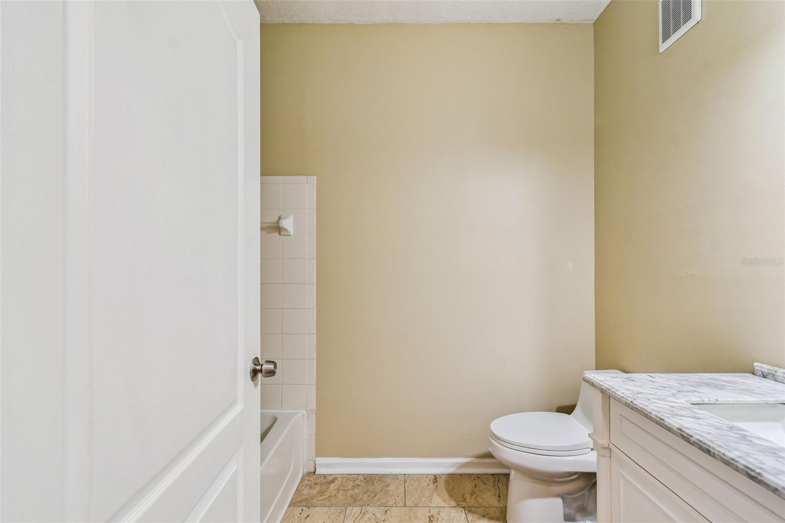 Listing photo id 42 for 10416 Villa View Circle