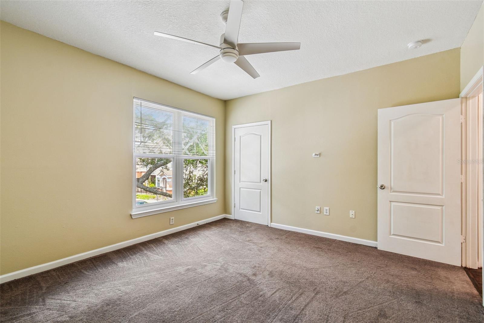 Listing photo id 45 for 10416 Villa View Circle