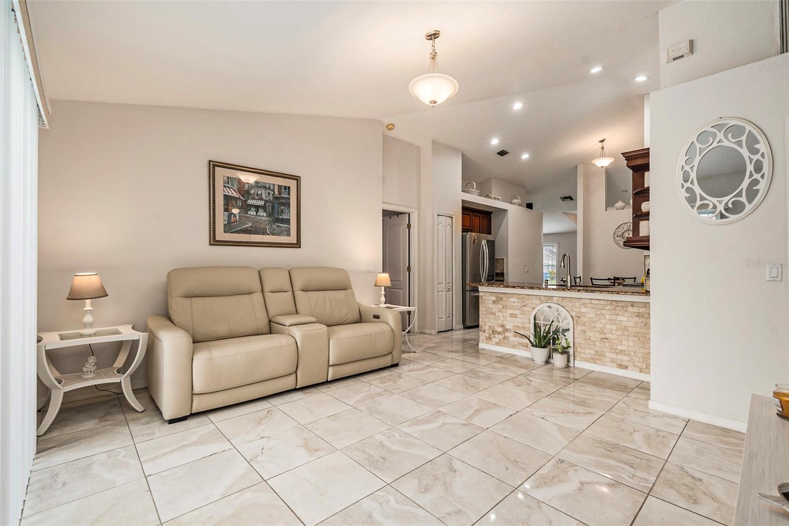 Image 15 of 31 For 4113 Savage Station Circle